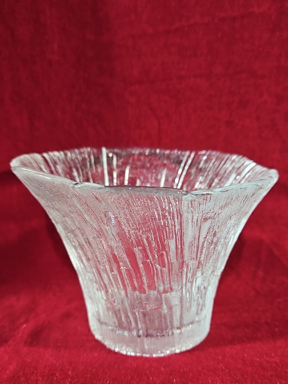 Finnish Art Glass Bowl Designed by Pertti Kallioinen for Mäntsälän Lasisepät